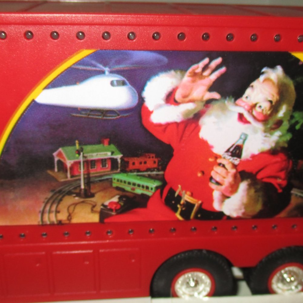 Coca-Cola Vintage Holiday Lighted Caravan 1998 New Vintage - Picture 12 of 16